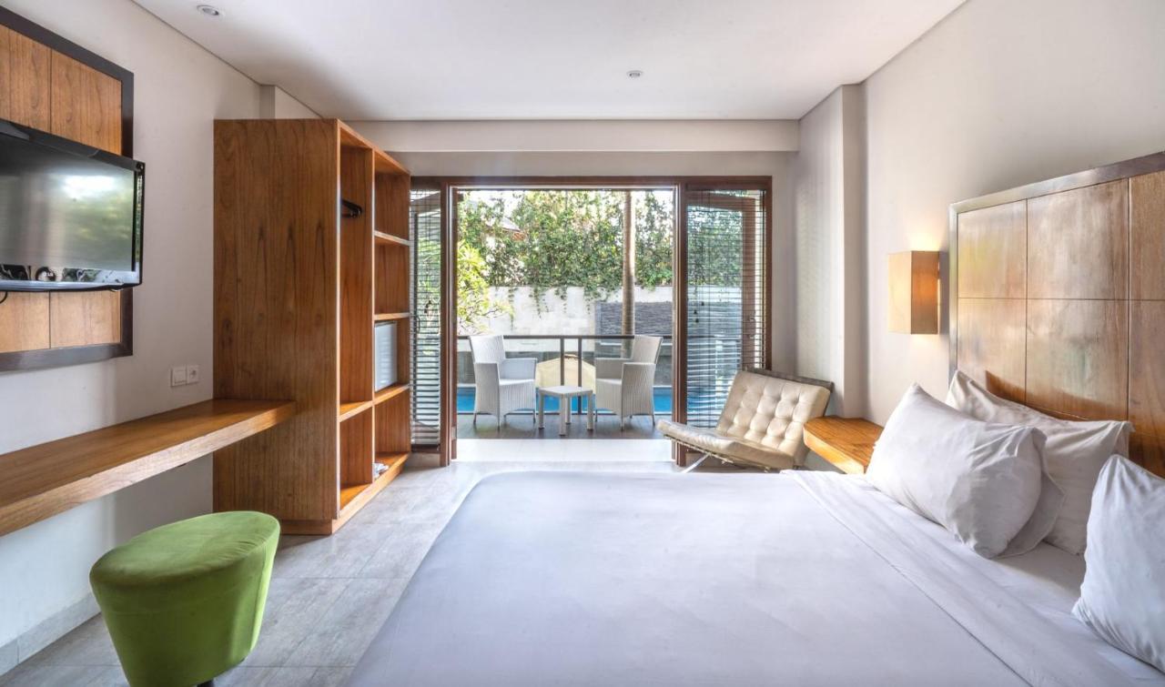 Zen Rooms Kuta Beach Poppies Lane מראה חיצוני תמונה